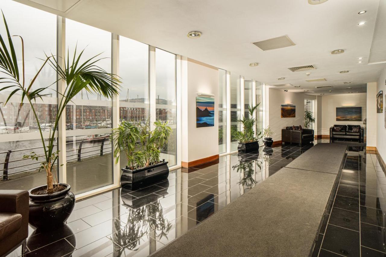 Coastal City Rooms - Waterfront Свонсі Екстер'єр фото